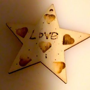 Warm feeling wall decor